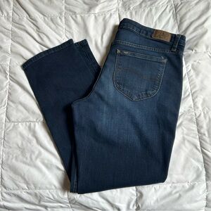 Lee’s straight leg mid-rise women’s jeans